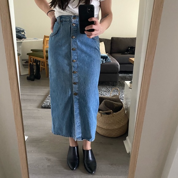 90s Vintage Midi Denim Skirt - Picture 1 of 4